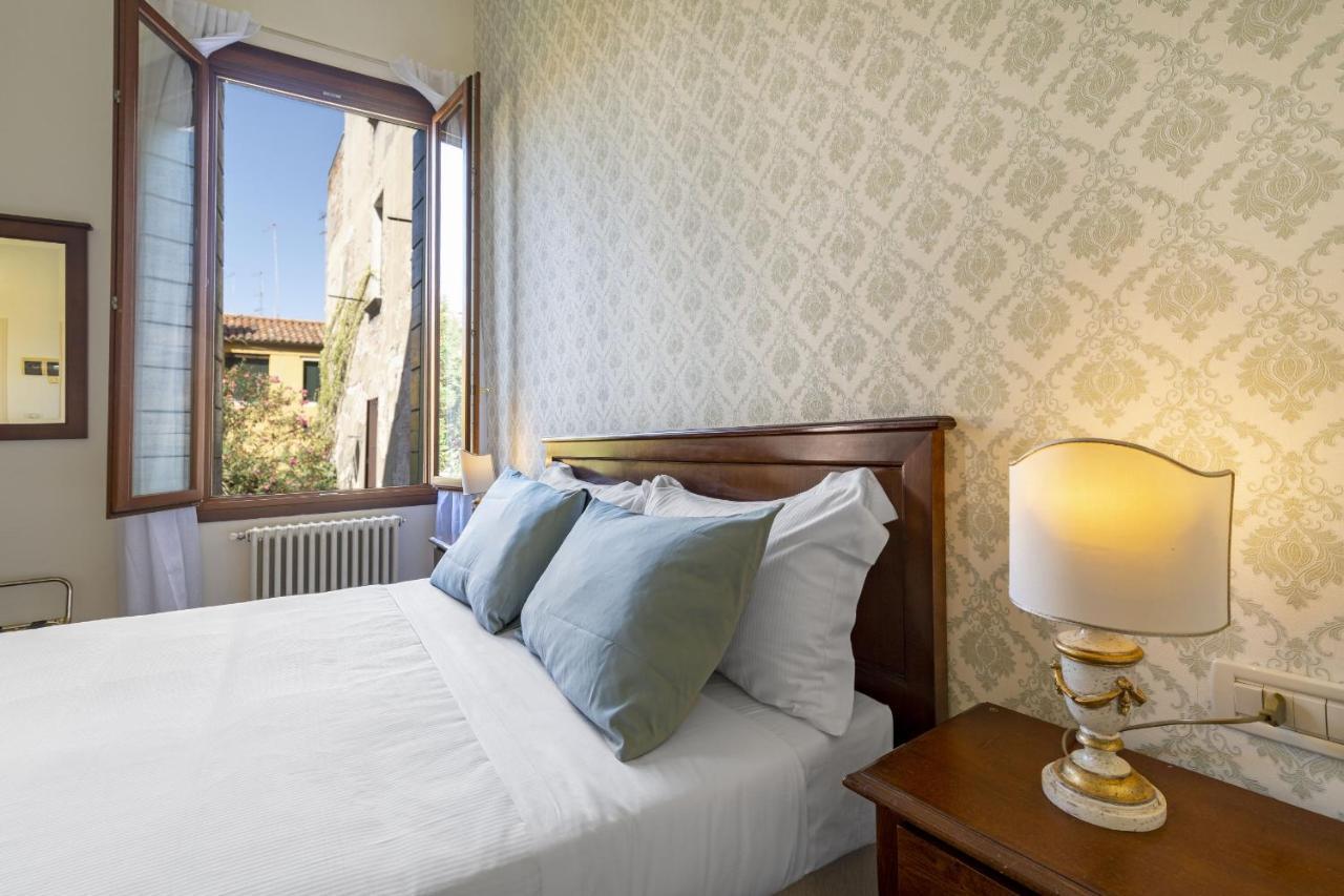 Residenza Centopietre - Dorsoduro By Wonderful Italy Venise Extérieur photo