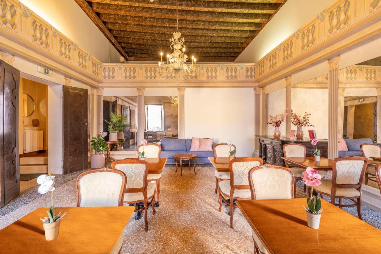 Residenza Centopietre - Dorsoduro By Wonderful Italy Venise Extérieur photo