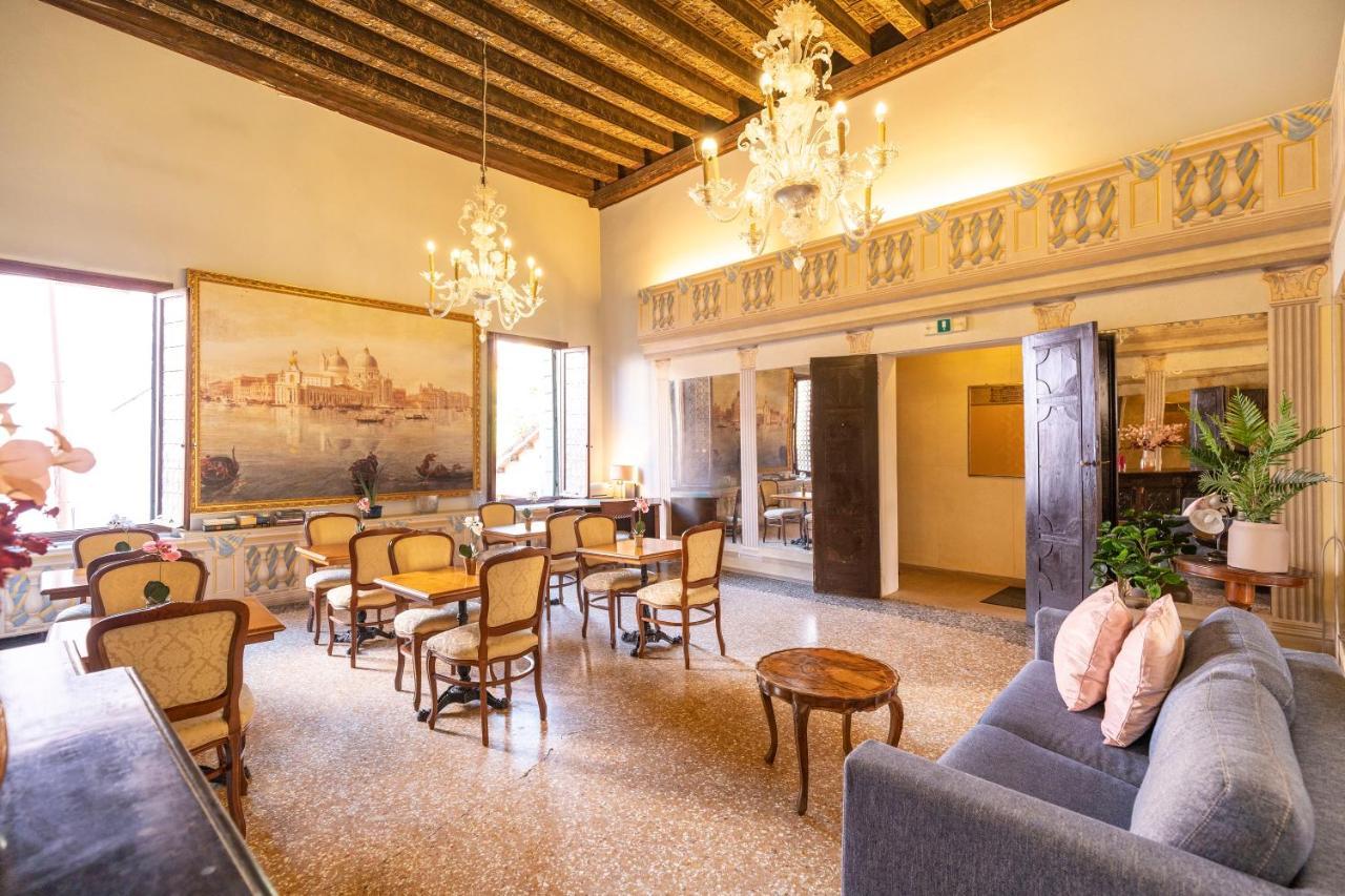Residenza Centopietre - Dorsoduro By Wonderful Italy Venise Extérieur photo