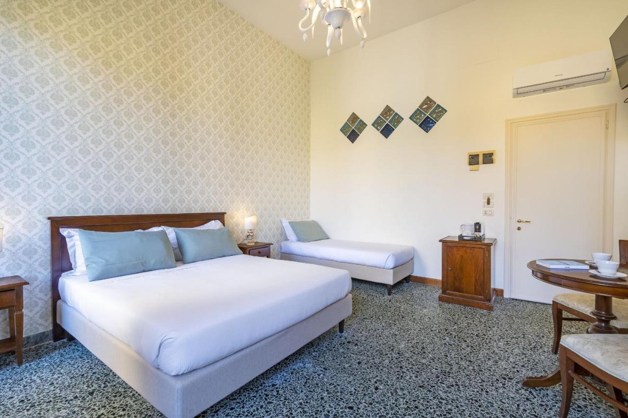 Residenza Centopietre - Dorsoduro By Wonderful Italy Venise Extérieur photo